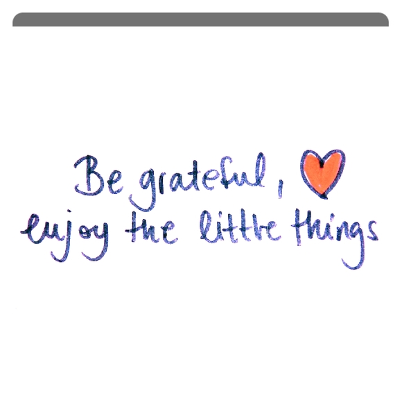 Meet your Posher, Aisha - Picture 1 of 1